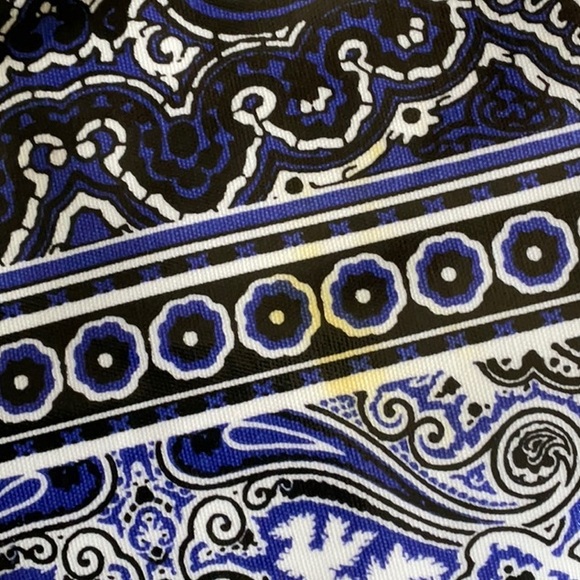 Soma Large PVC Blue & Black Baroque Print Tote Size 18”W x 13.5”H - Picture 8 of 8